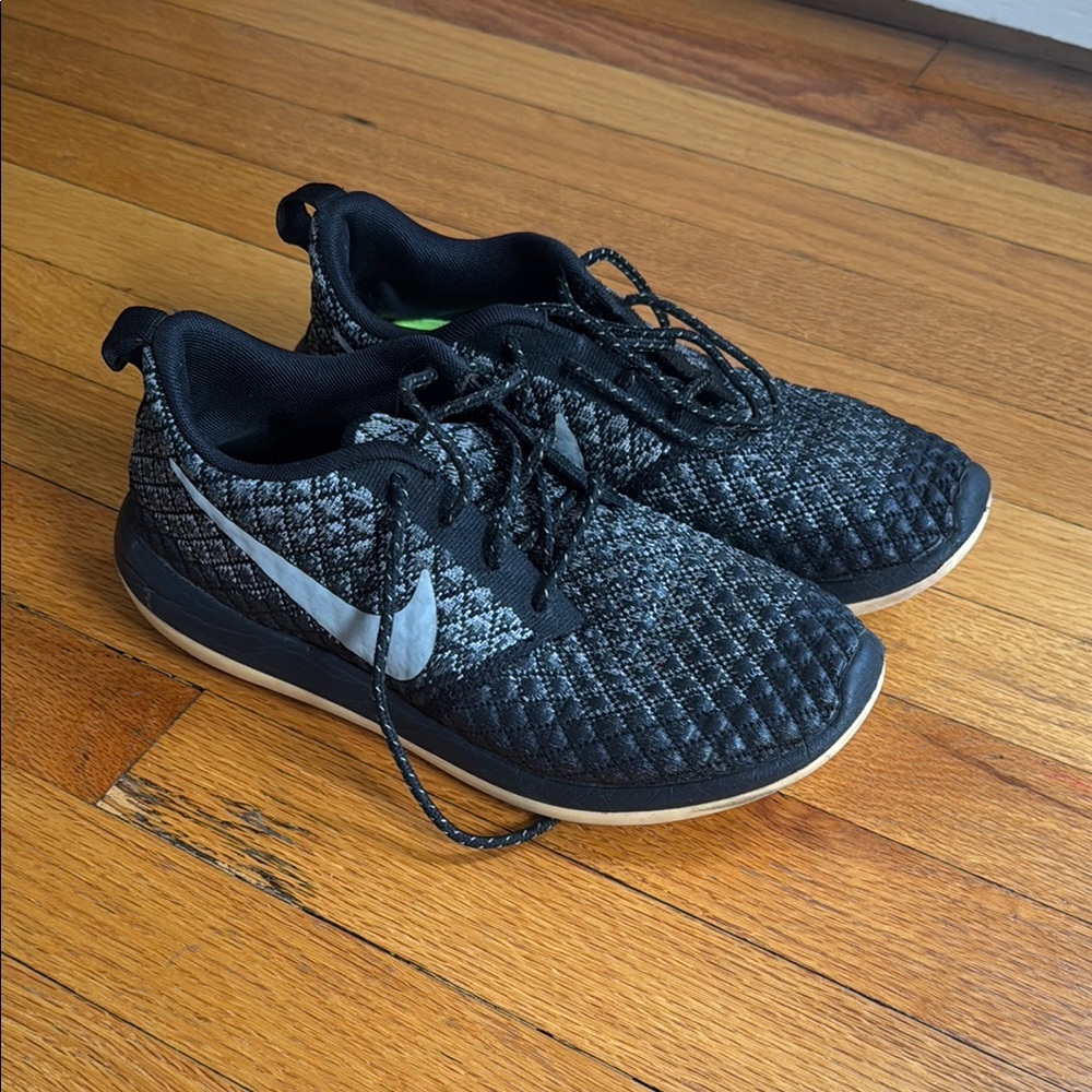 Nike knit sneakers
